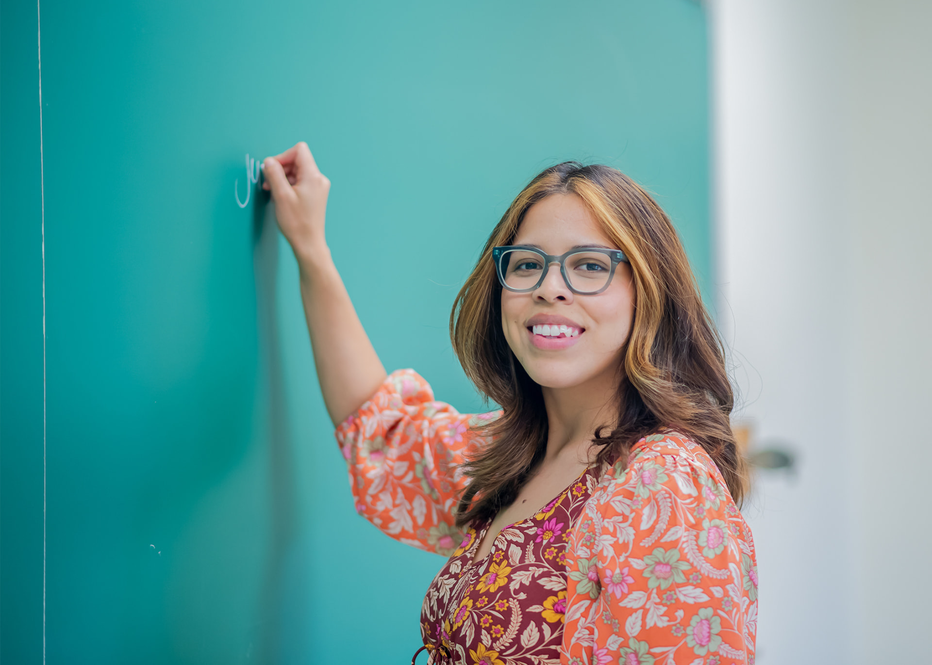 What Actually Moves Engagement in Higher Education Communications